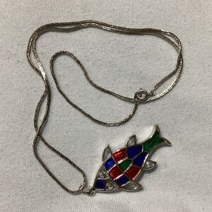 Sarah Coventry Vintage Enamel Jewel Fish Pendant Necklace 12" Chain